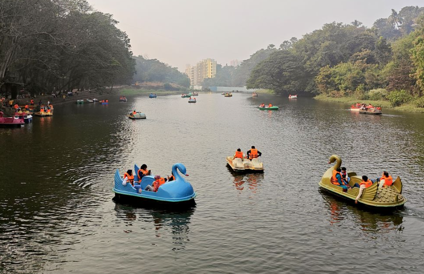 Boat ride inside Sanjay Gandhi National ParkBoat ride inside Sanjay Gandhi National Park Group cycling adventure at SGNP with Veloctive