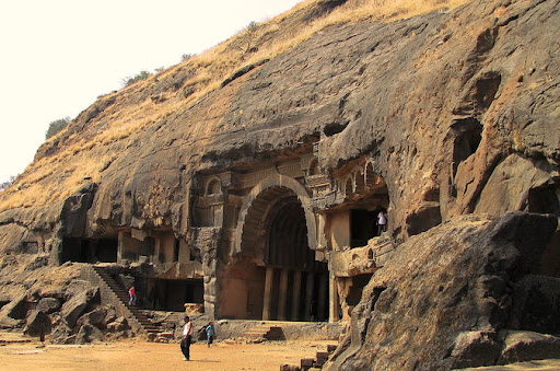Cyclist exploring Kanheri Caves trail inside SGNP Veloctive instructors teaching balance and road safety